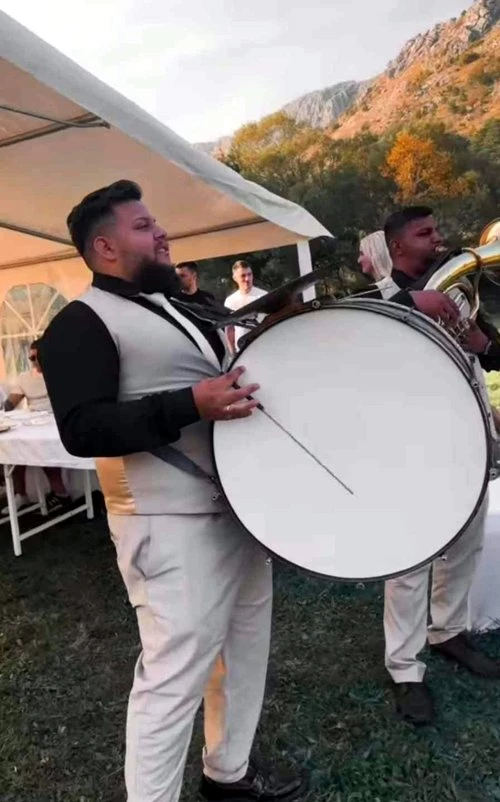 Trubači Budva na veselju