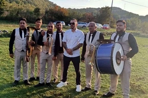 Trubači Budva na veselju