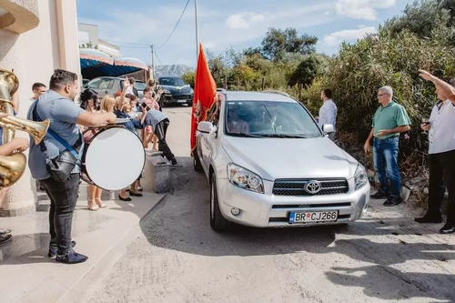 Trubači Budva na veselju