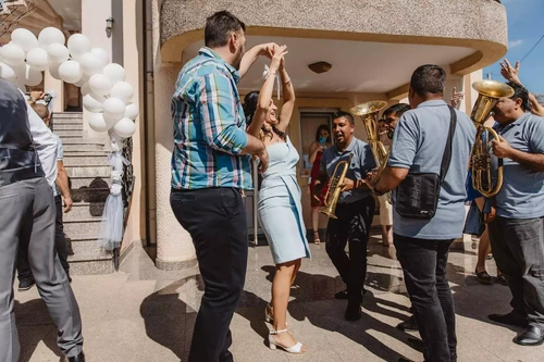 Trubači Budva na veselju