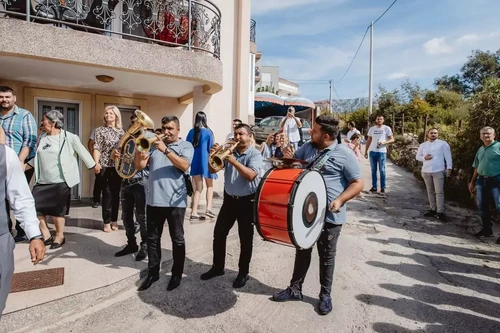 Trubači Budva na veselju